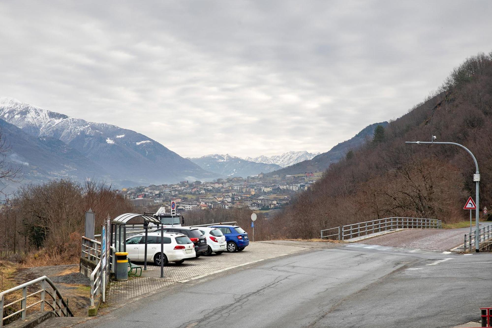 Appartamento Alice Caiolo ภายนอก รูปภาพ